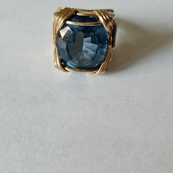 Handcrafted Ring - Picture 4 of 4
